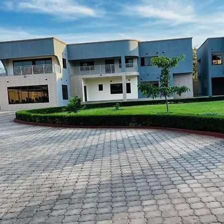 Kasbek Lodge And Tours Lusaka Dış mekan fotoğraf