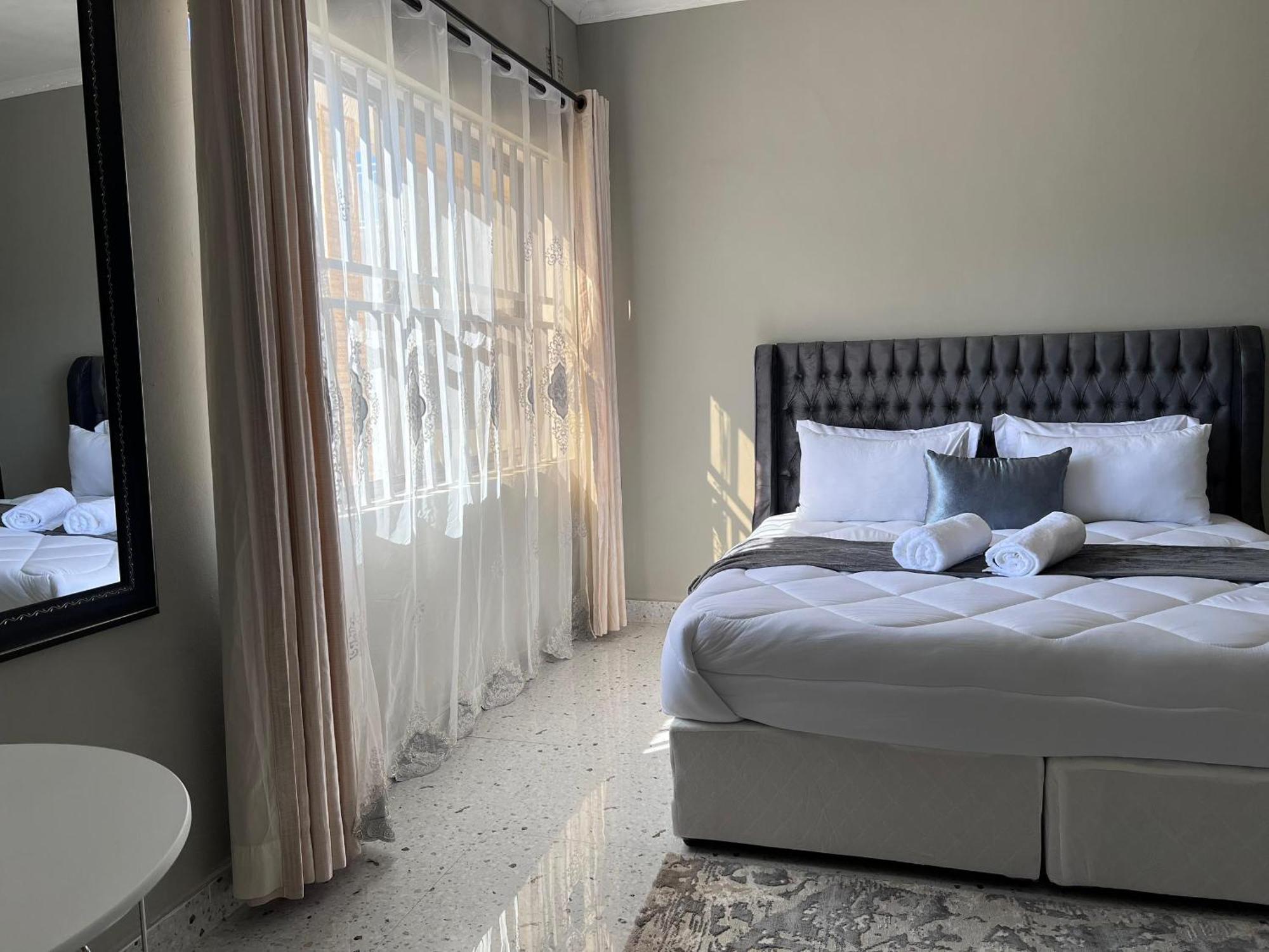 Kasbek Lodge And Tours Lusaka Dış mekan fotoğraf